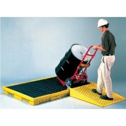 Eagle Manufacturing Company 1686 Eagle 6-Drum Polyethylene Spill Pallet With Grating With 66 Gallon Secondary Spill Capacity 77